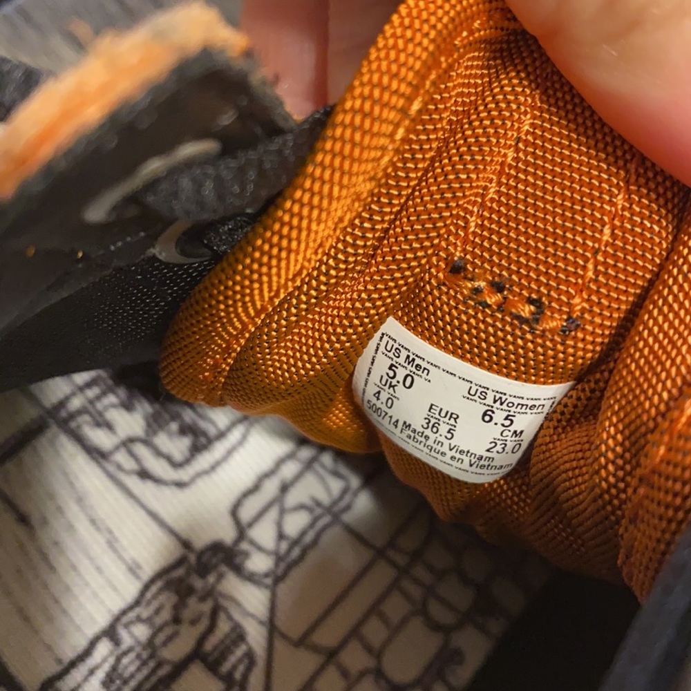 Vans x NASA collab - Picture 5 of 5